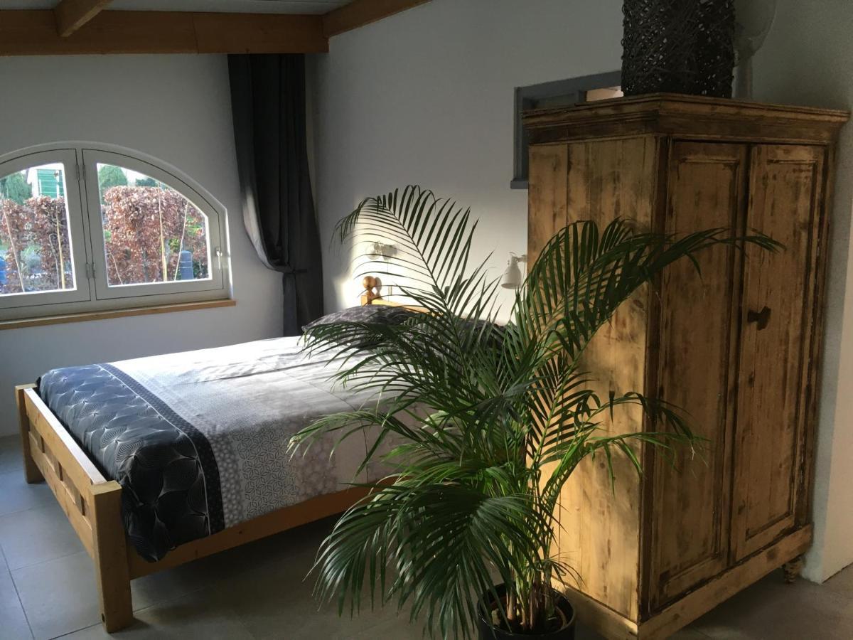 Bed and Breakfast Beukenhof Molenschot Exterior foto